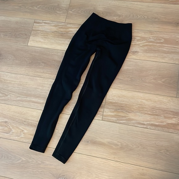 Alphalete Ozone Leggings - Picture 12 of 12